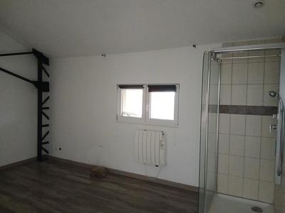 Maison - 270 m² - 5 pièces