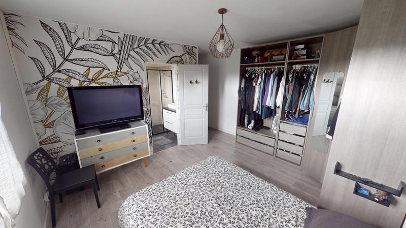 Maison - 160 m² - 7 pièces