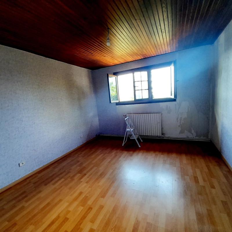 Maison traditionnelle - 119 m² - 6 pièces