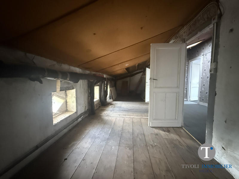 Maison - 139 m² - 6 pièces