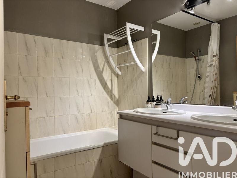 Maison - 121 m² - 5 pièces