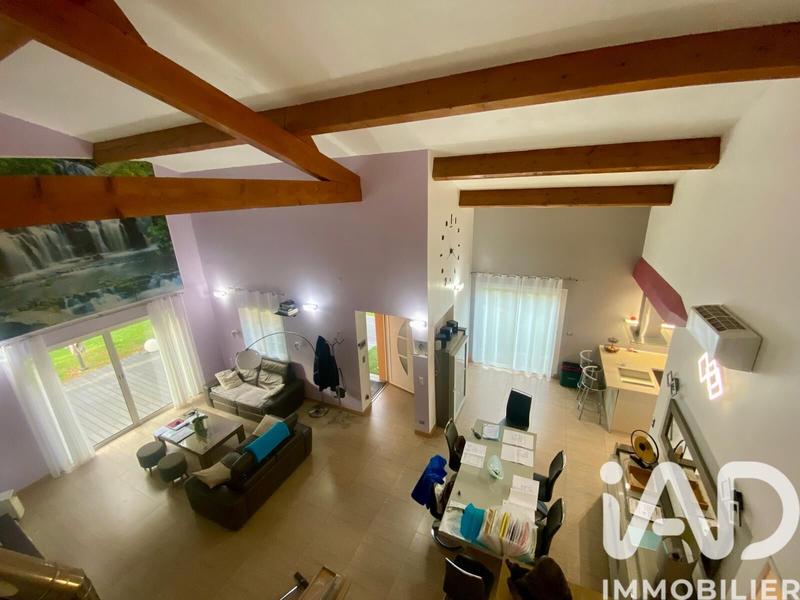 Maison - 170 m² - 6 pièces