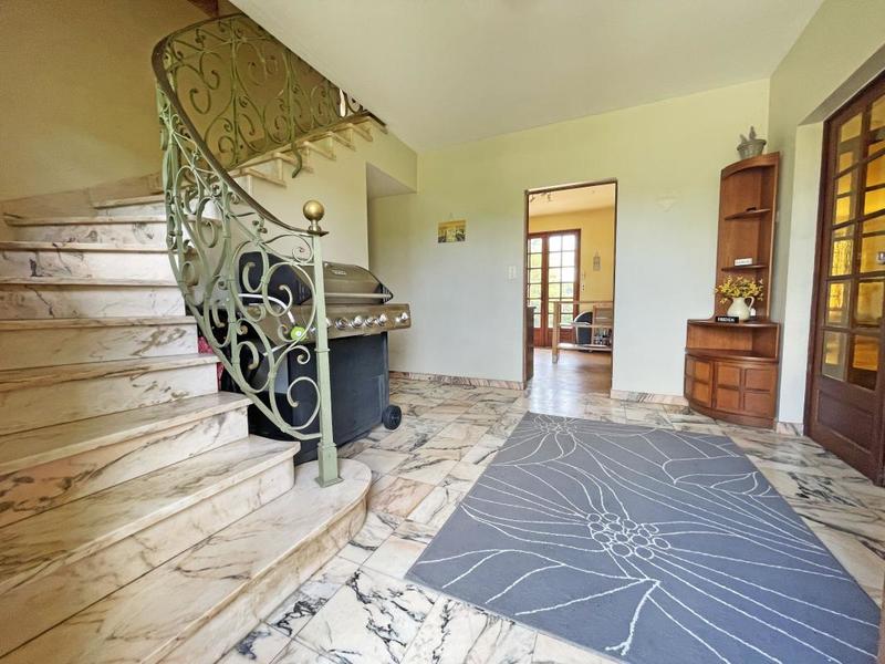 Maison - 175 m² - 6 pièces