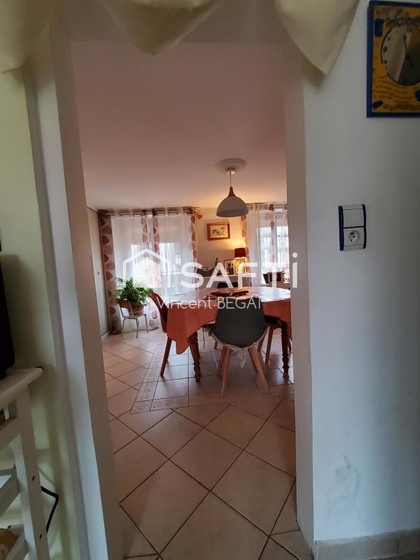 Maison - 156 m² - 8 pièces