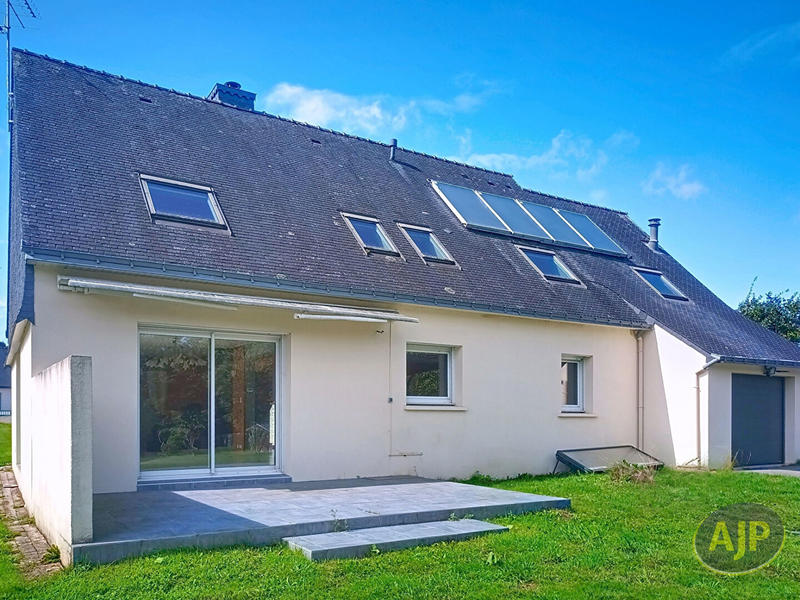 Maison - 160 m² - 7 pièces