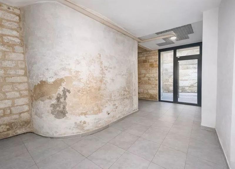 Local commercial - 32 m² - 2 pièces