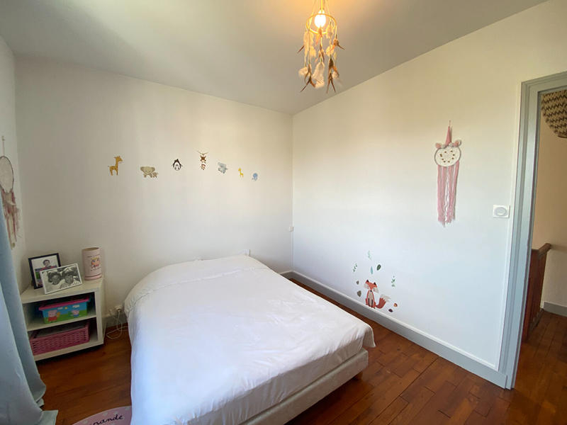 Maison - 96 m² - 5 pièces