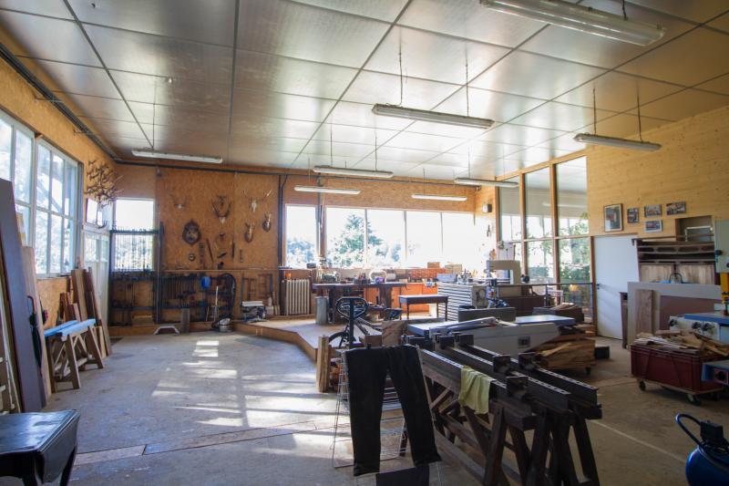 Maison - 242 m² - 8 pièces