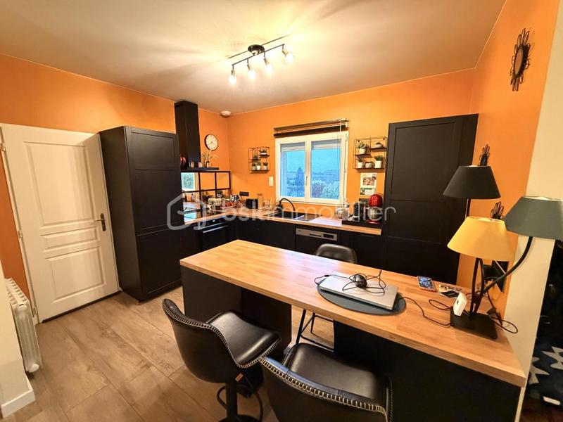 Maison - 105 m² - 5 pièces