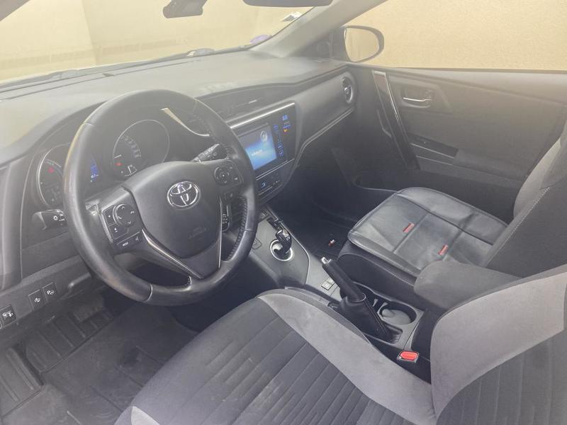 Toyota Auris 1.8 Vvti Hsd hybride 99 ch