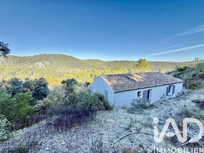 Maison - 98 m² - 4 pièces