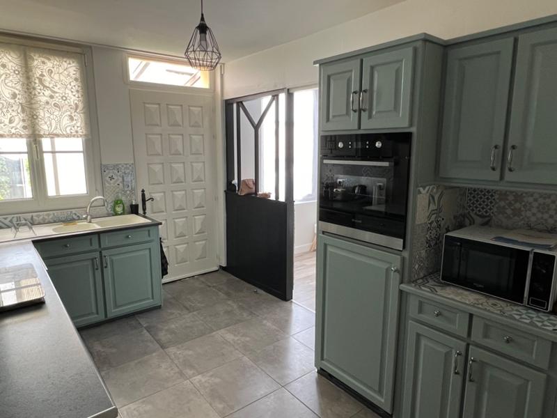 Maison - 90 m² - 5 pièces