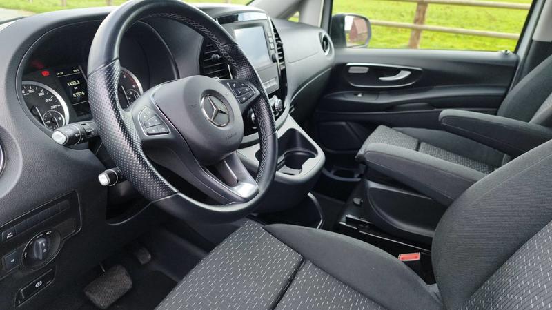 Mercedes Vito Compact Select III 119 Cdi 190 9g-Tronic Mixto - Automatique