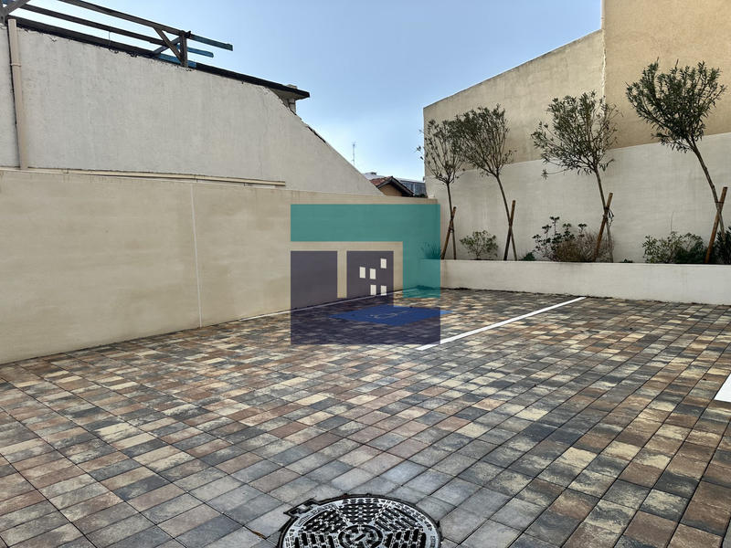 Appartement - 115 m² - 4 pièces