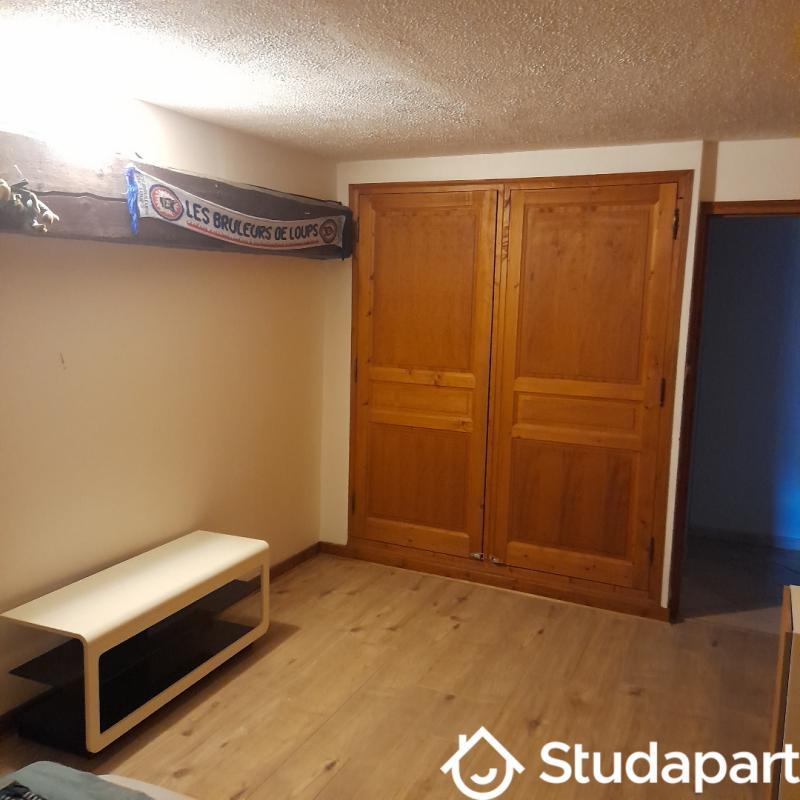 Chambre - 13 m² - 1 pièce