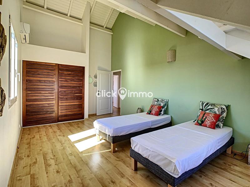 Appartement - 116 m² - 4 pièces