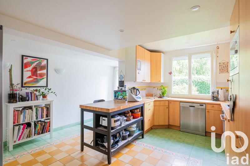 Maison - 184 m² - 6 pièces