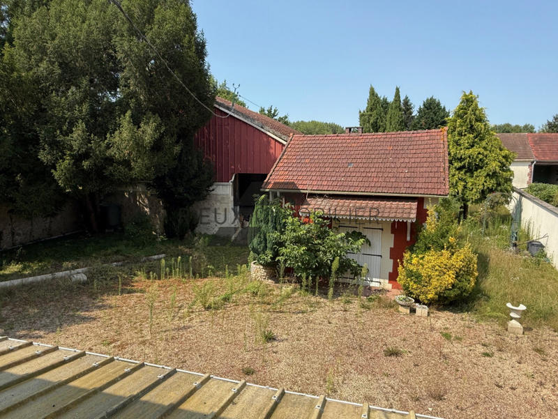 Propriété - 130 m² - 5 pièces