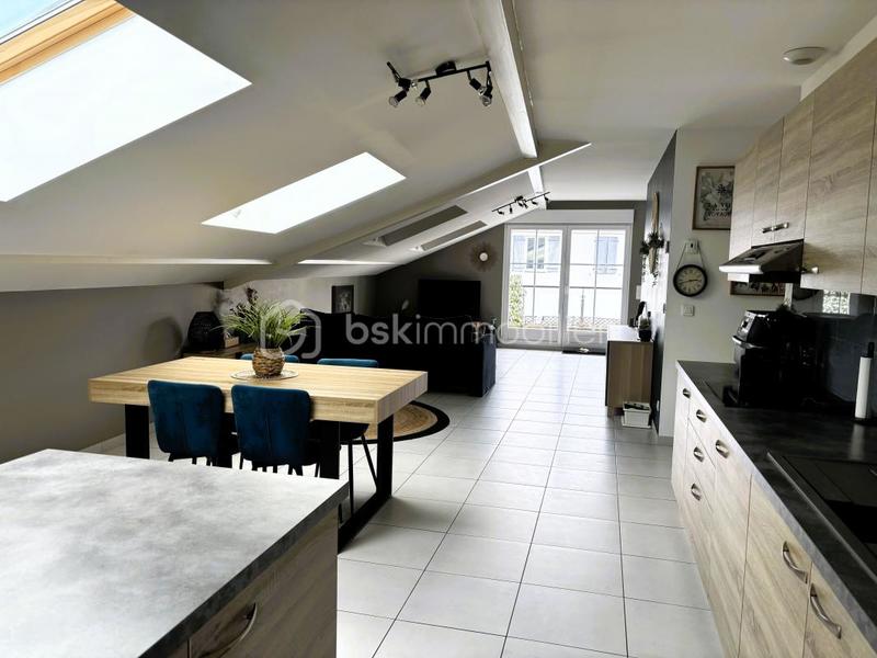 Appartement - 127 m² - 5 pièces