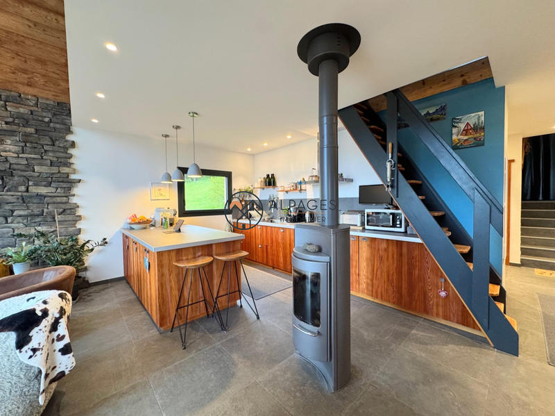 Châlet - 170 m² - 6 pièces