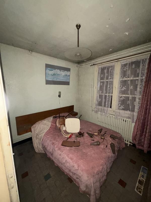 Maison - 350 m² - 20 pièces