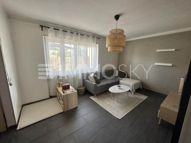 Immeuble - 210 m² - 12 pièces