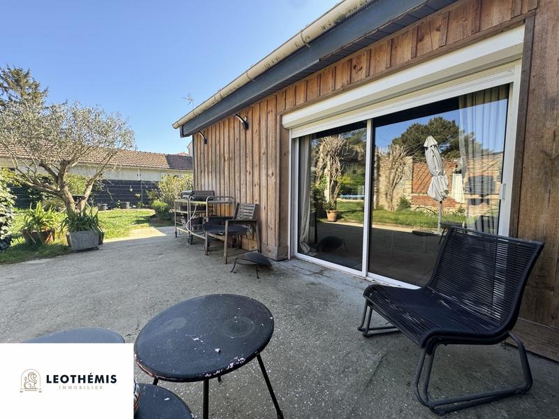 Maison - 184 m² - 5 pièces