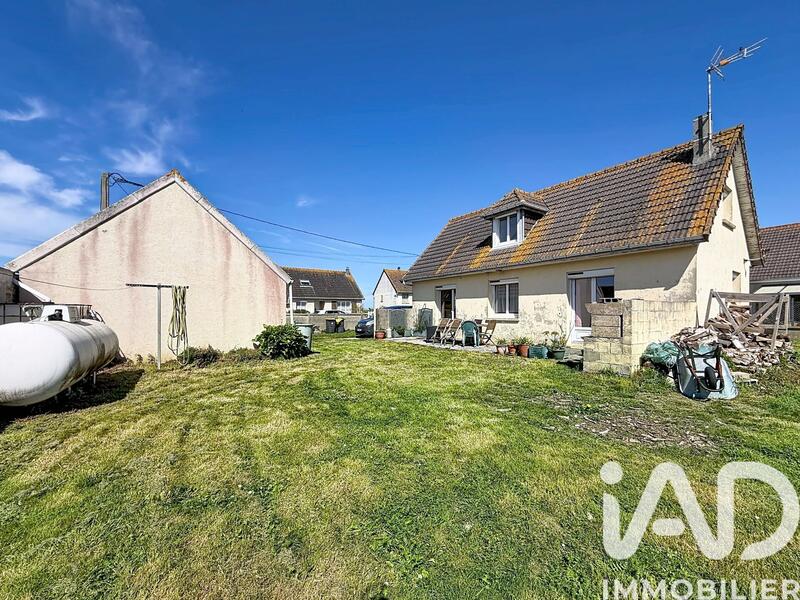 Maison - 90 m² - 5 pièces