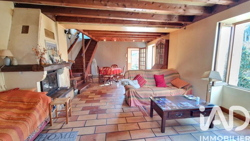 Maison - 96 m² - 4 pièces