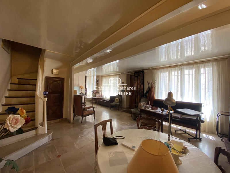 Maison ancienne - 337 m² - 10 pièces