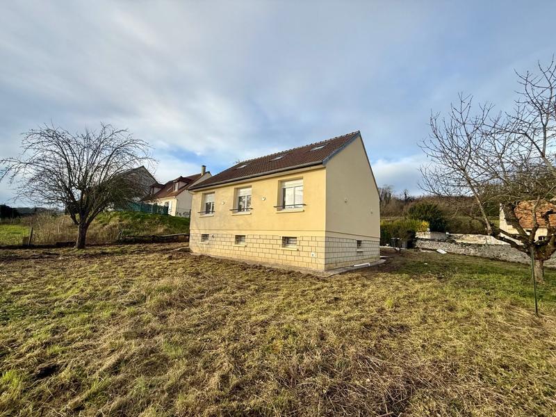 Maison - 110 m² - 6 pièces