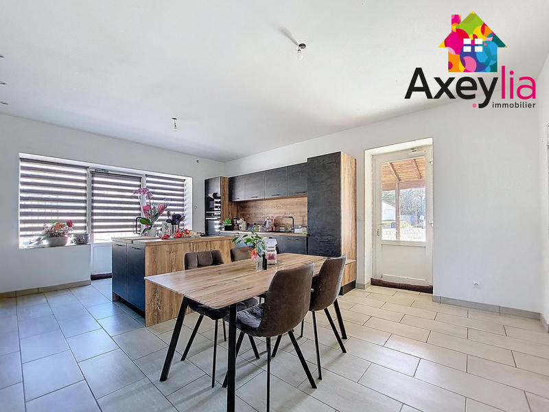 Maison - 155 m² - 5 pièces