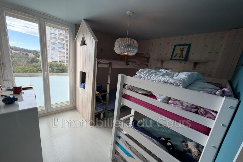 Appartement - 90 m² - 5 pièces