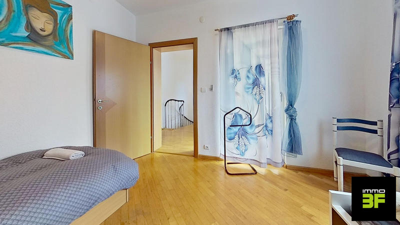 Appartement - 138 m² - 4 pièces