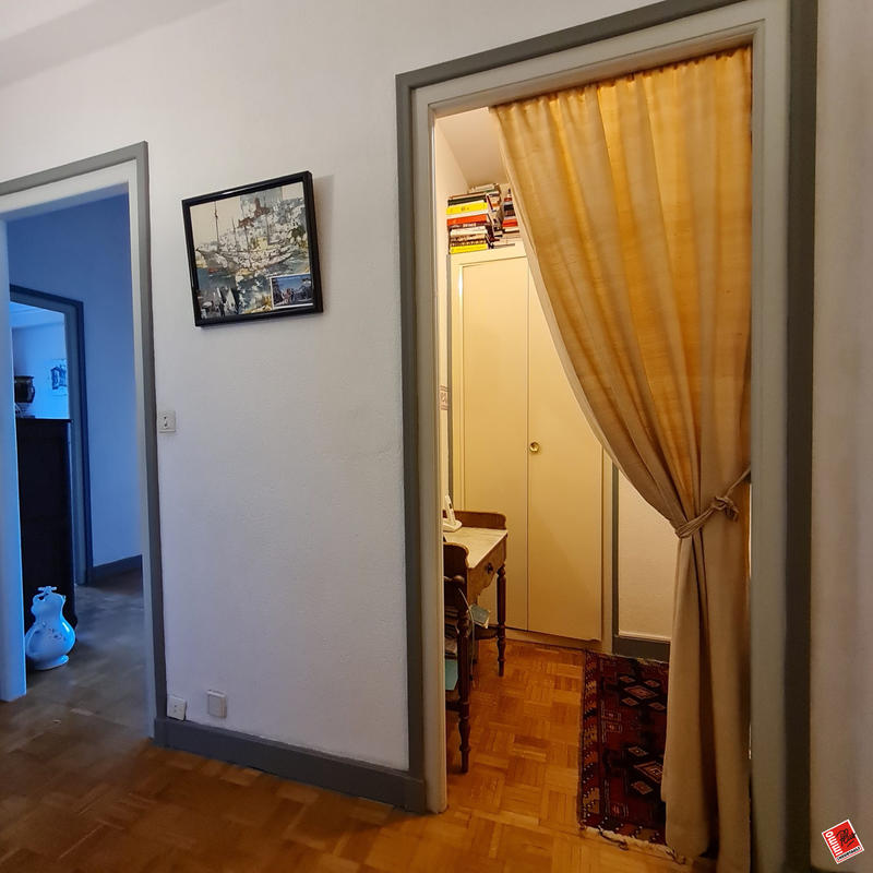 Appartement - 120 m² - 5 pièces