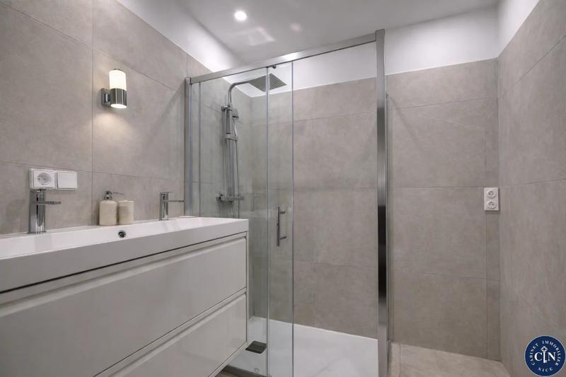 Appartement - 75 m² - 4 pièces