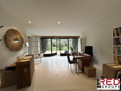 Bureau - 200 m² - 6 pièces