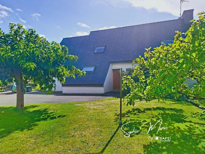 Maison - 145 m² - 9 pièces