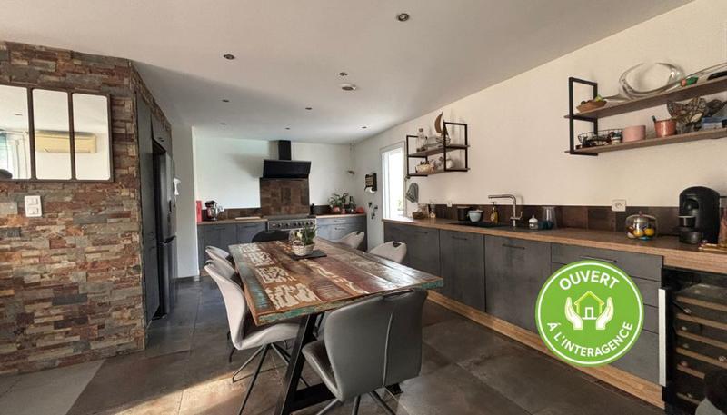 Villa - 154 m² - 6 pièces