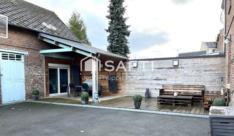 Maison - 245 m² - 8 pièces