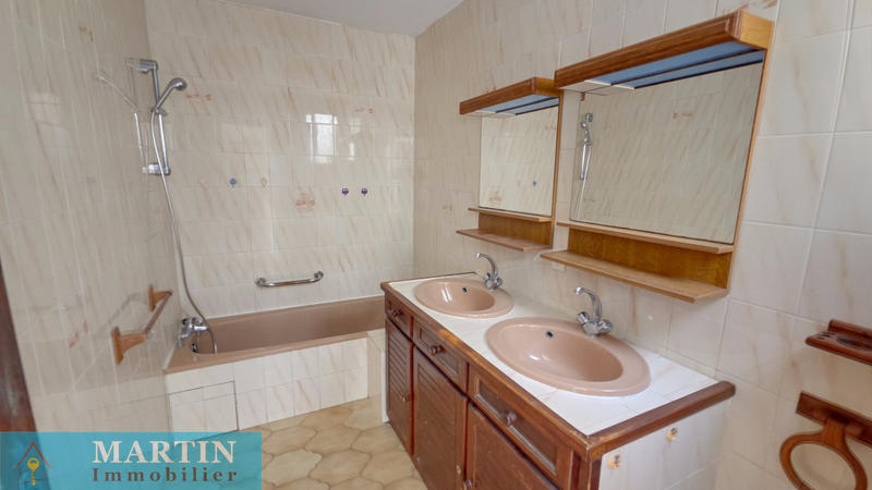 Villa - 83 m² - 5 pièces