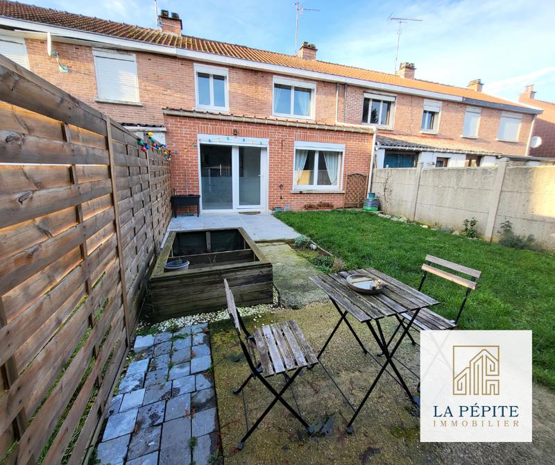 Maison - 89 m² - 5 pièces