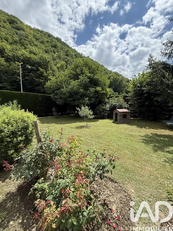 Maison - 102 m² - 5 pièces