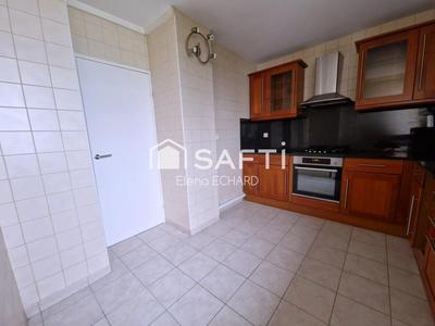 Appartement - 72 m² - 4 pièces