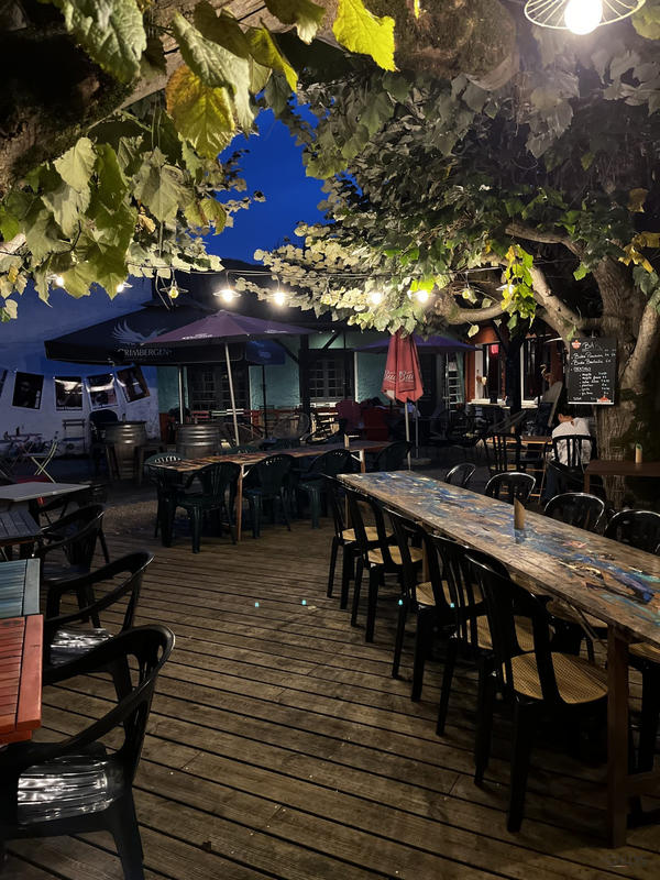 Local commercial - 408 m²