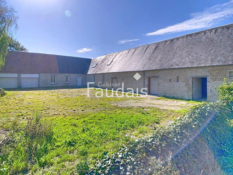 Maison - 164 m² - 9 pièces