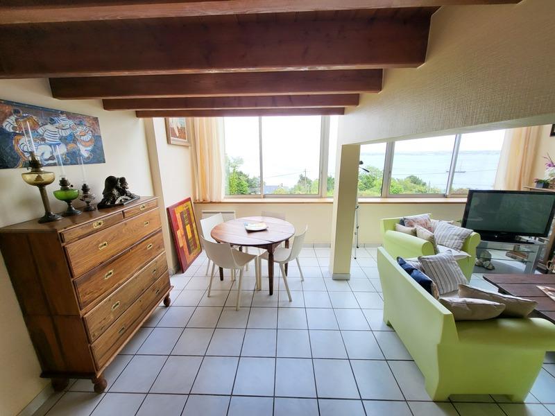 Maison - 131 m² - 8 pièces