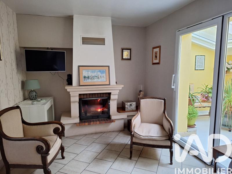 Maison de village - 236 m² - 9 pièces