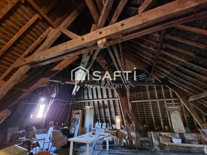 Maison de maîtres - 320 m² - 8 pièces