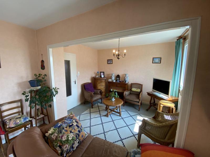 Appartement - 85 m² - 4 pièces